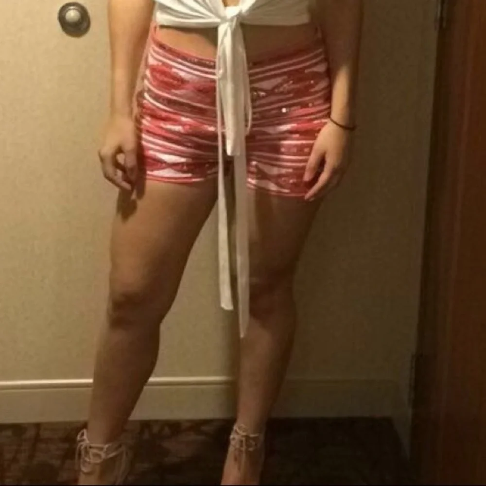 Ya Ya & Co. Glittery Salmon Shorts - Picture 2 of 7